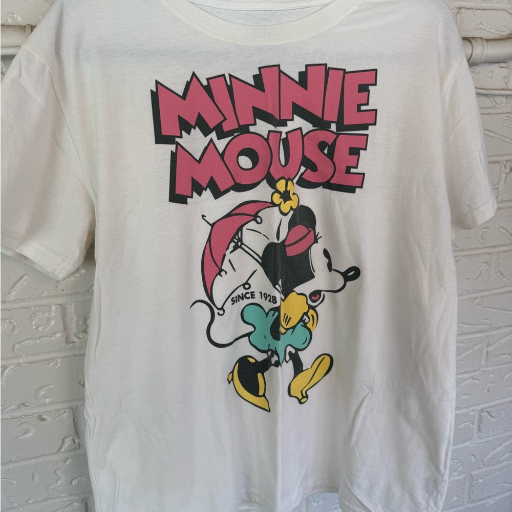 Disney Minnie Mouse Graphic Tee - White and Pink